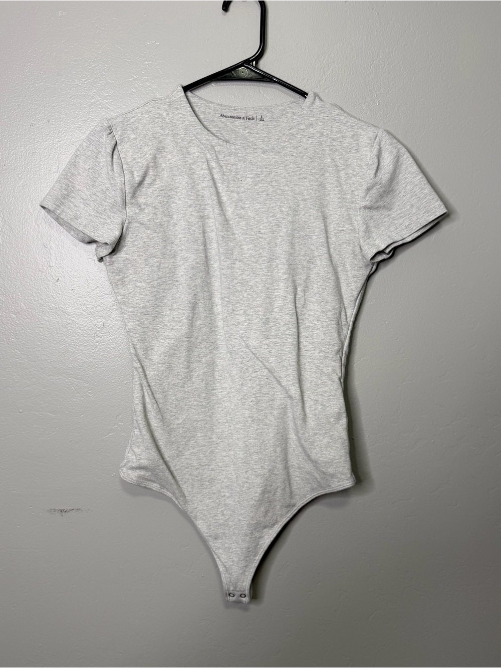 Abercrombie & Fitch Gray Short Sleeve Bodysuit Cotton Stretch Basic Thong Sz L